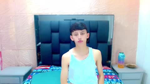 thiago_twink38 online show from November 3, 2025, 3:52 am