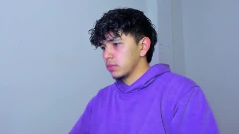 Snapshot of thiago_wc chatting on December 1, 2025, 3:06 pm Thiago online show from December 1, 2025, 3:06 pm