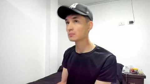 Snapshot of thiagowells_ chatting on January 28, 2025, 10:34 am Thiago Wells online show from January 28, 2025, 10:34 am