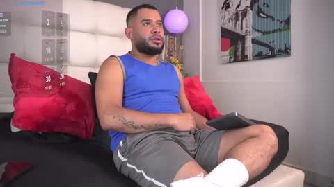 thiagoxbig online show from February 12, 2026, 9:21 pm