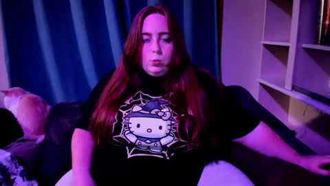 Snapshot of thiccjess420 chatting on October 2, 2025, 2:07 am Jess online show from October 2, 2025, 2:07 am