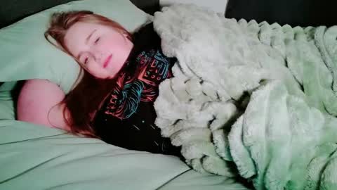 Jess online show from October 23, 2025, 12:37 pm