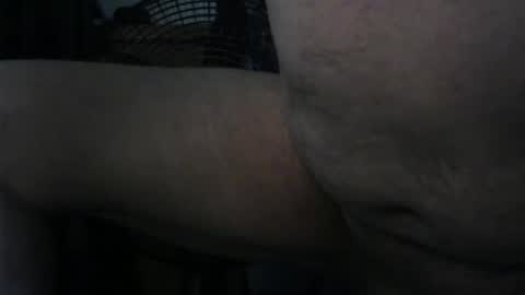 Snapshot of thickbong chatting on December 5, 2024, 4:44 pm thickbong online show from December 5, 2024, 4:44 pm
