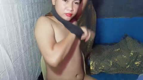 Snapshot of thickcock_bella chatting on February 4, 2026, 2:39 am thickcock bella online show from February 4, 2026, 2:39 am