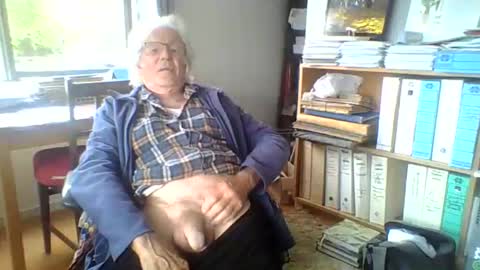 Thickcockat71 online show from December 16, 2025, 1:43 am