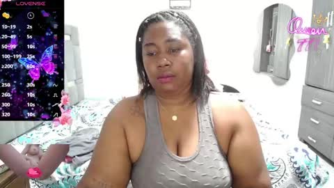Snapshot of thickebonymilf chatting on May 1, 2026, 1:10 am XIOMARA online show from May 1, 2026, 1:10 am
