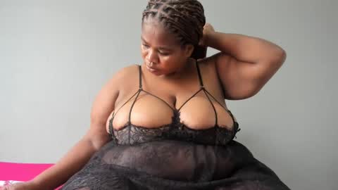 Snapshot of thickleeyanax chatting on February 18, 2025, 1:22 pm thickleeyanax online show from February 18, 2025, 1:22 pm