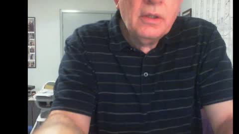 Snapshot of thickmelnik chatting on December 21, 2024, 4:52 am James online show from December 21, 2024, 4:52 am