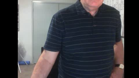 Snapshot of thickmelnik chatting on January 3, 2025, 12:41 pm James online show from January 3, 2025, 12:41 pm