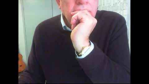Snapshot of thickmelnik chatting on September 25, 2025, 1:26 pm James online show from September 25, 2025, 1:26 pm