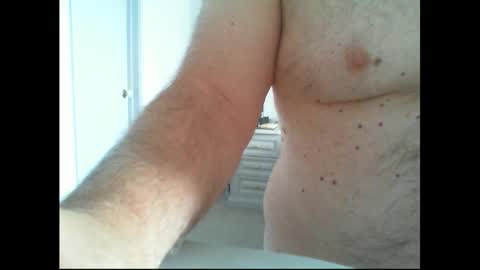 Snapshot of thickmelnik chatting on October 3, 2025, 12:29 am James online show from October 3, 2025, 12:29 am