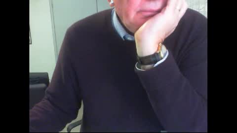 Snapshot of thickmelnik chatting on October 24, 2025, 12:56 pm James online show from October 24, 2025, 12:56 pm