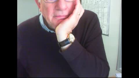 Snapshot of thickmelnik chatting on November 3, 2025, 1:34 pm James online show from November 3, 2025, 1:34 pm