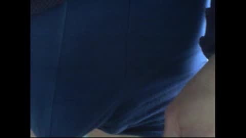 Snapshot of thickmelnik chatting on November 4, 2025, 3:05 am James online show from November 4, 2025, 3:05 am