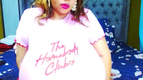 Snapshot of thickntasty88 chatting on September 24, 2025, 2:26 am thickntasty88 online show from September 24, 2025, 2:26 am