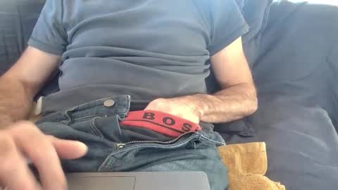 Snapshot of thickrum chatting on November 4, 2025, 1:43 pm Thickru online show from November 4, 2025, 1:43 pm