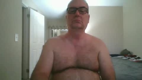 Snapshot of thickwhiteload chatting on December 30, 2024, 2:40 pm thickwhiteload online show from December 30, 2024, 2:40 pm