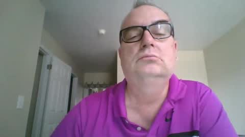 Snapshot of thickwhiteload chatting on September 20, 2025, 4:19 pm thickwhiteload online show from September 20, 2025, 4:19 pm
