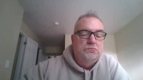 thickwhiteload online show from October 23, 2025, 8:07 pm