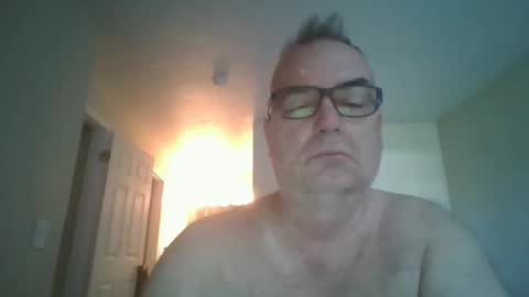 thickwhiteload online show from May 18, 2026, 1:28 pm