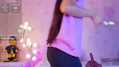 Eva  online show from April 7, 2026, 1:00 pm