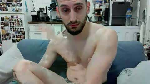 Thinboy2 online show from February 18, 2026, 6:37 pm