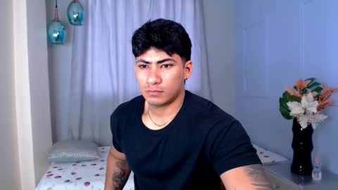 MICHAEL AND CRISS online show from October 16, 2025, 8:54 pm