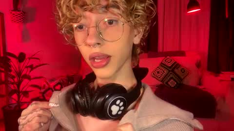 Damiano online show from April 24, 2026, 8:33 pm