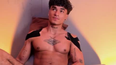Snapshot of thomas_fit1 chatting on January 4, 2025, 2:35 am Thomas 3 JUST STAY AND BE MY LAST LOVE online show from January 4, 2025, 2:35 am