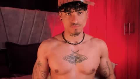 Snapshot of thomas_fit1 chatting on September 23, 2025, 4:48 am Thomas 3 JUST STAY AND BE MY LAST LOVE online show from September 23, 2025, 4:48 am