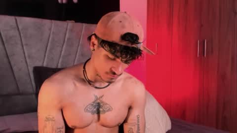 Snapshot of thomas_fit1 chatting on September 23, 2025, 5:27 pm Thomas 3 JUST STAY AND BE MY LAST LOVE online show from September 23, 2025, 5:27 pm