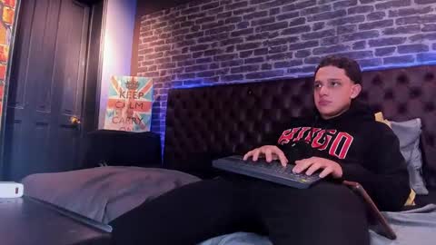 ---Thomas--- online show from January 25, 2025, 7:28 am