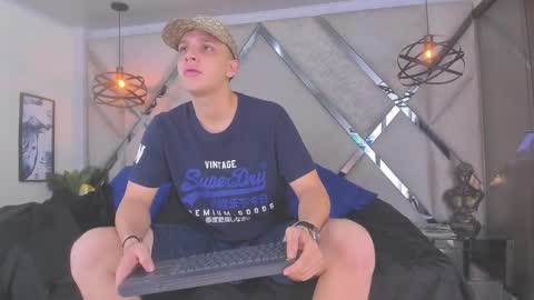 ---Thomas--- online show from February 24, 2025, 7:22 am