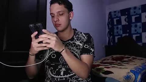 ---Thomas--- online show from November 1, 2025, 12:23 am