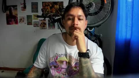 Thomas online show from November 24, 2025, 4:40 pm