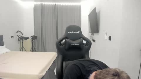 Tomas online show from February 20, 2026, 5:24 pm