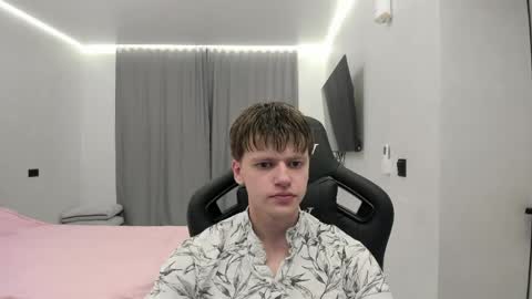 Tomas online show from April 4, 2026, 7:22 pm