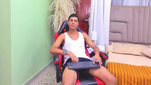 Thomas Valkov online show from April 27, 2026, 11:30 am