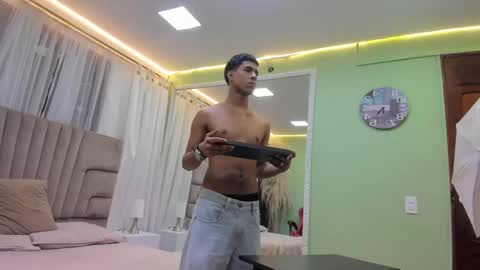 Thomas Valkov online show from May 22, 2026, 11:27 am