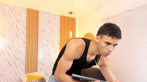 Thomas online show from February 11, 2025, 9:35 pm