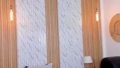 Thomas online show from September 20, 2025, 12:06 pm