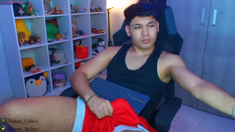 Snapshot of thomascollins__ chatting on February 1, 2025, 1:20 pm Thomas online show from February 1, 2025, 1:20 pm