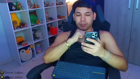 Snapshot of thomascollins__ chatting on February 14, 2025, 7:59 am Thomas online show from February 14, 2025, 7:59 am