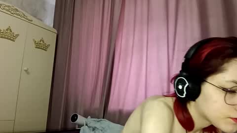 Lina online show from January 14, 2026, 6:30 am