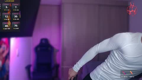 Snapshot of thomklein chatting on February 24, 2026, 8:07 pm Thom Klein online show from February 24, 2026, 8:07 pm