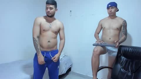 thomson_hot01 online show from September 28, 2025, 5:13 am