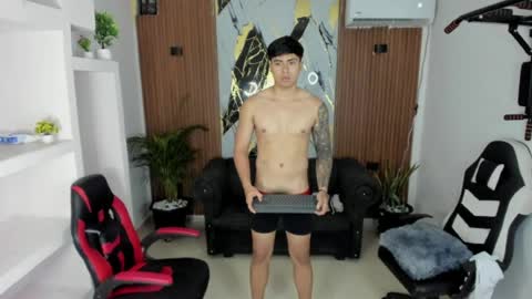 Snapshot of thomson_hot01 chatting on April 18, 2026, 4:27 am thomson_hot01 online show from April 18, 2026, 4:27 am