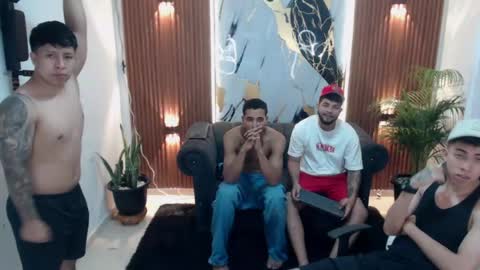 Snapshot of thomson_hot01 chatting on May 8, 2026, 5:35 am thomson_hot01 online show from May 8, 2026, 5:35 am