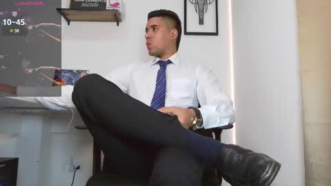 thonydupont online show from February 25, 2025, 10:07 pm