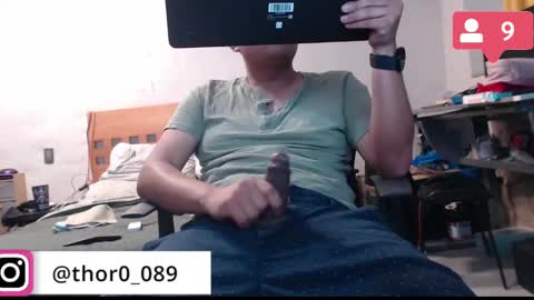 Snapshot of thor0200 chatting on January 31, 2025, 1:54 am thor0200 online show from January 31, 2025, 1:54 am